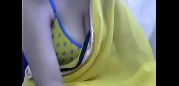 Desi girl teasing with boobs